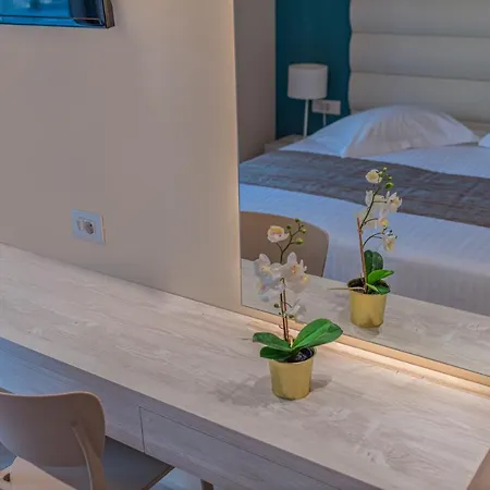 Christa * Miasto Kos